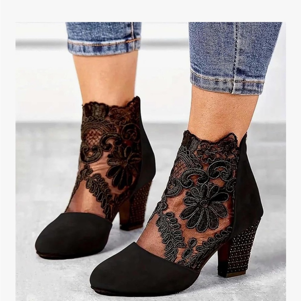 Elegant Black Lace Ankle Boots